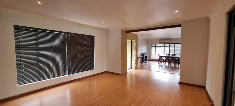 5 Bedroom Property for Sale in Bayswater Free State